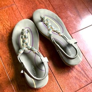 Mary, Porpoise Grey sandal Size 7